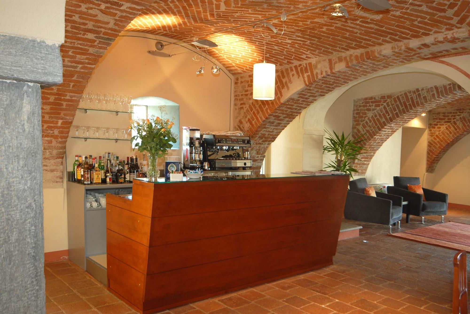 Hotel Antico Podere Propano Салуццо Екстер'єр фото