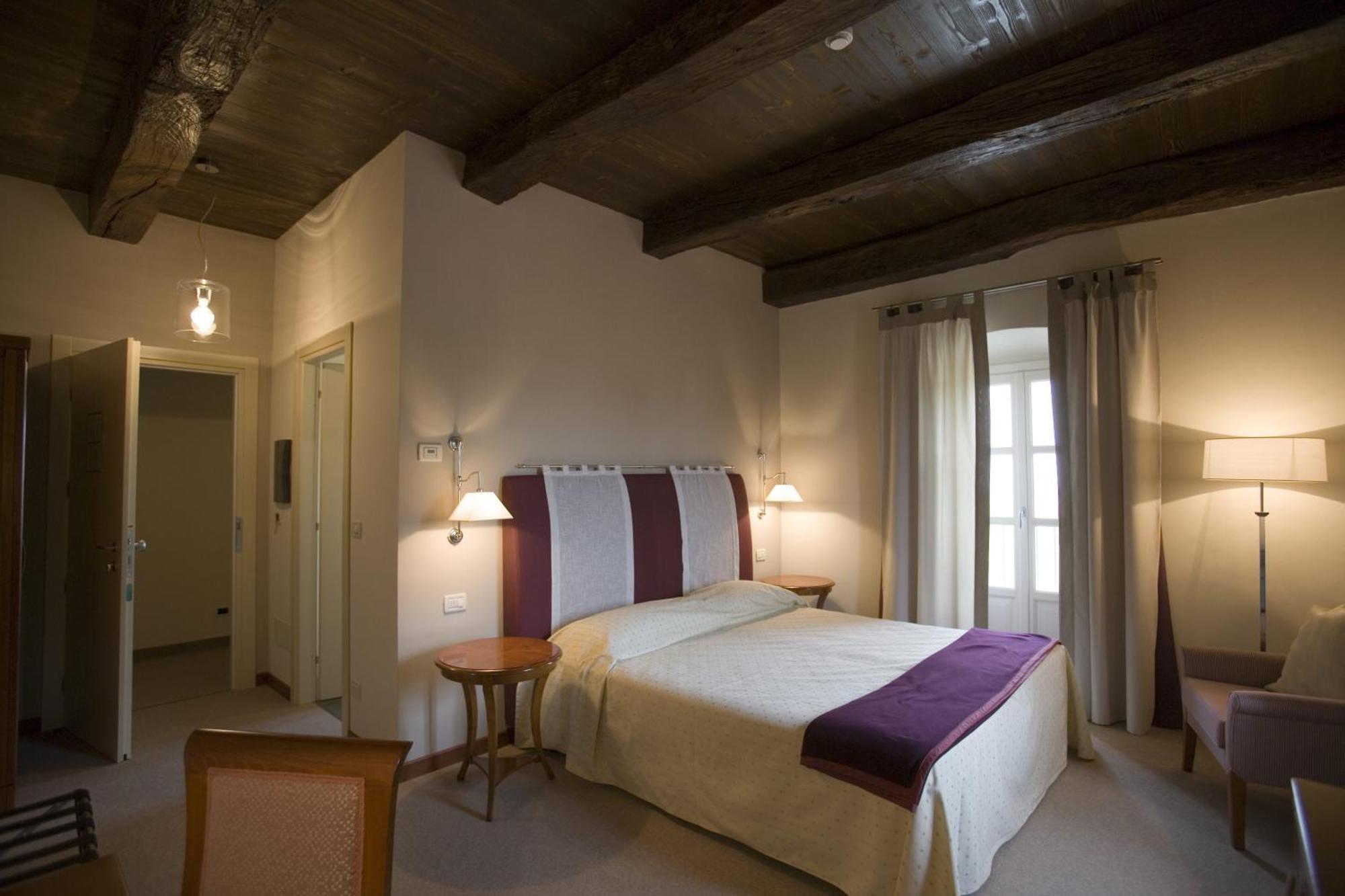 Hotel Antico Podere Propano Салуццо Екстер'єр фото