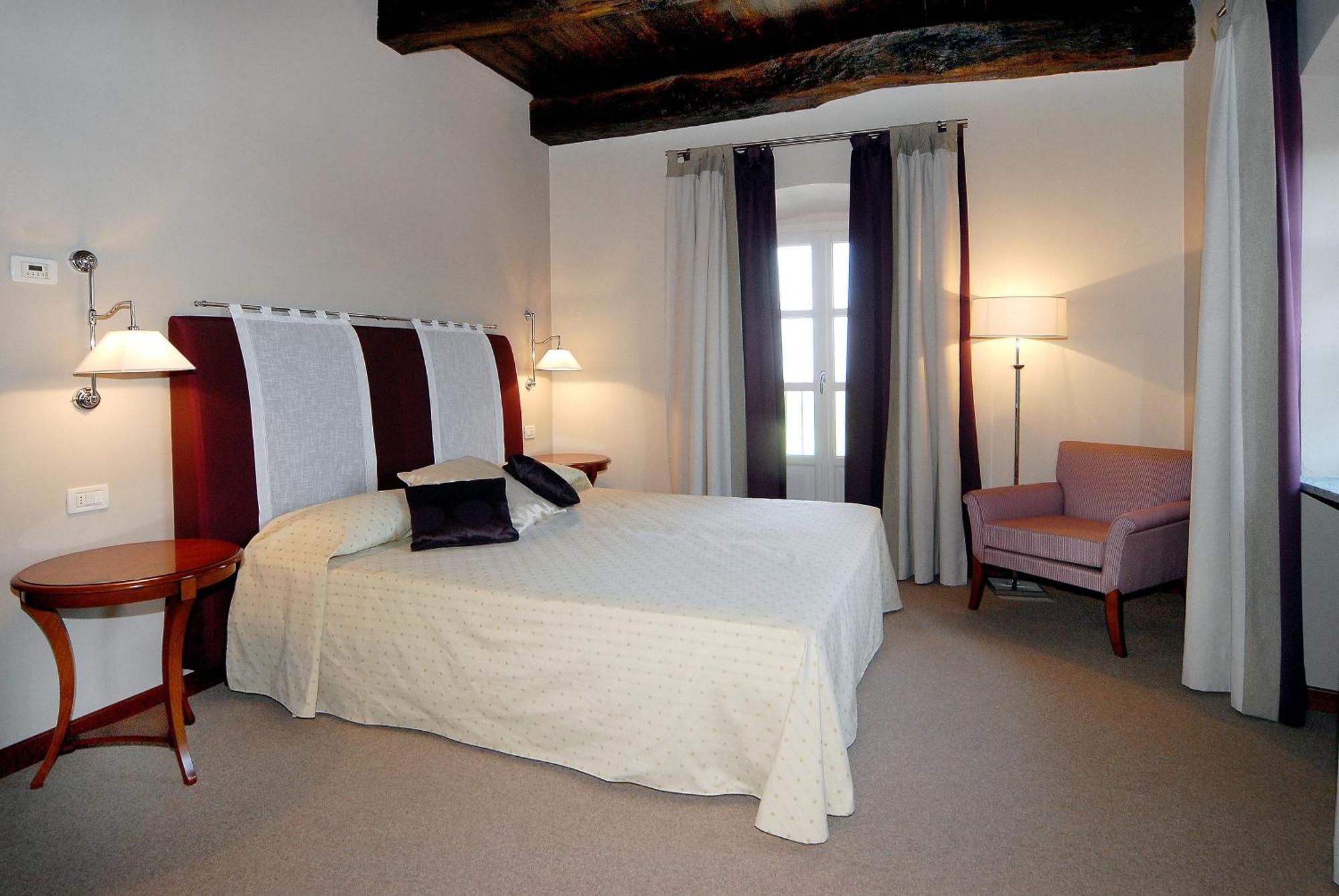 Hotel Antico Podere Propano Салуццо Екстер'єр фото