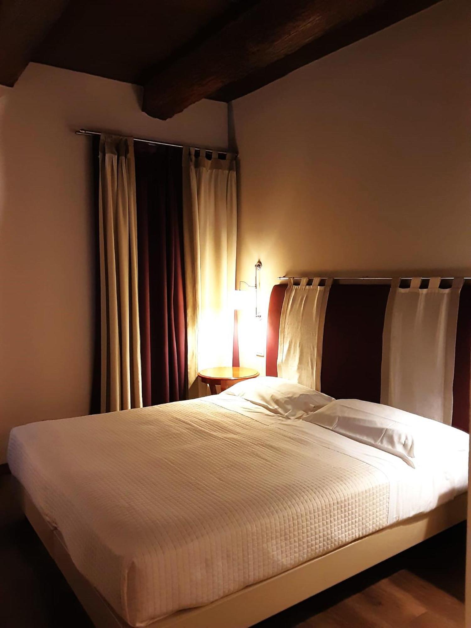 Hotel Antico Podere Propano Салуццо Екстер'єр фото