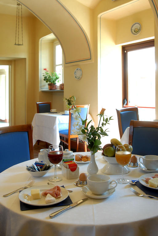 Hotel Antico Podere Propano Салуццо Екстер'єр фото